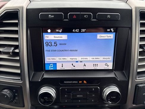 Used 2019 Ford F150 Platinum w/ Technology Package image 44