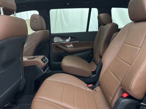 Used 2026 Mercedes-Benz GLS 450 4MATIC image 20