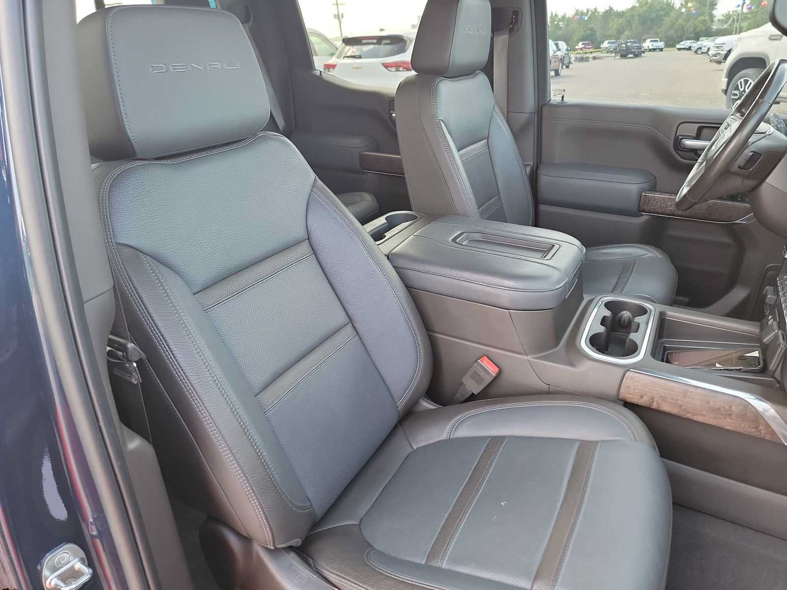 Used 2020 GMC Sierra 1500 Denali w/ Technology Package AWD/4WD image 25