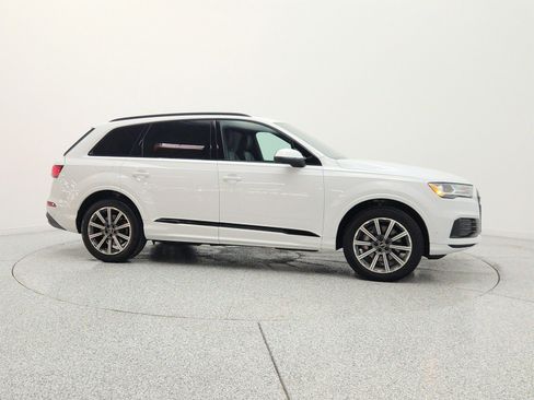 Used 2022 Audi Q7 2.0T Premium Plus w/ Premium Plus Package AWD/4WD image 4