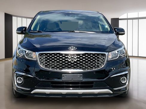Used 2018 Kia Sedona SX Limited w/ SX Limited Prestige Package FWD image 3