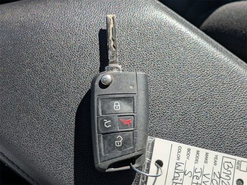 Used 2019 Volkswagen Jetta S w/ Driver Assistance Package image 31