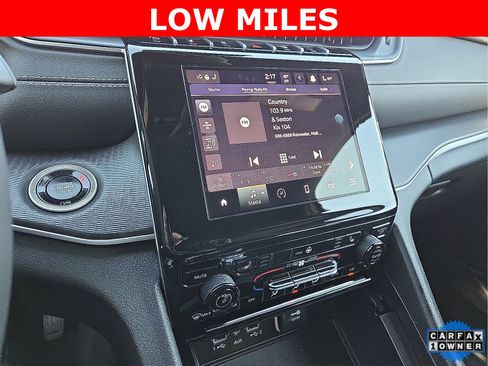 Used 2024 Jeep Grand Cherokee L Altitude image 20