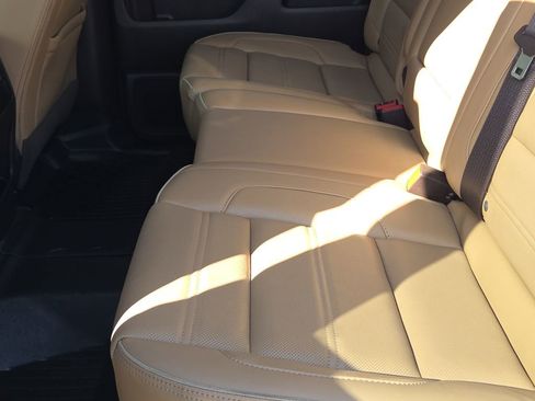 Used 2019 GMC Sierra 3500 Denali w/ Duramax Plus Package image 15