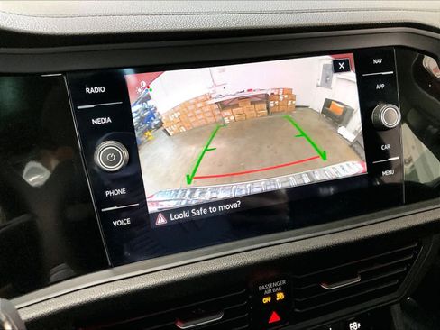 Used 2023 Volkswagen Jetta SEL image 24