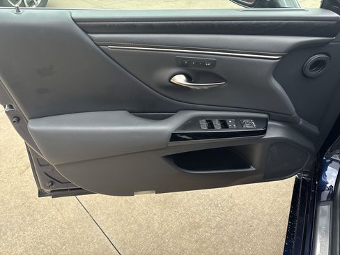 Used 2022 Lexus ES 350 w/ Premium Package FWD image 18