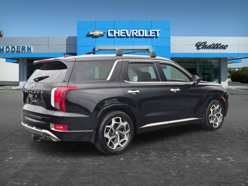 Used 2022 Hyundai Palisade Calligraphy w/ Winter Package FWD image 5