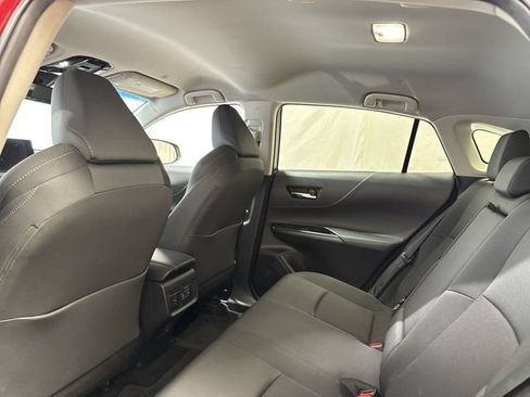 Used 2023 Toyota Venza LE AWD/4WD image 13