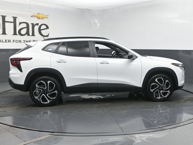 New 2026 Chevrolet Trax RS FWD image 15