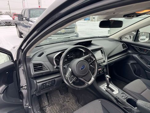 Used 2019 Subaru Crosstrek 2.0i Premium w/ Eyesight System image 8
