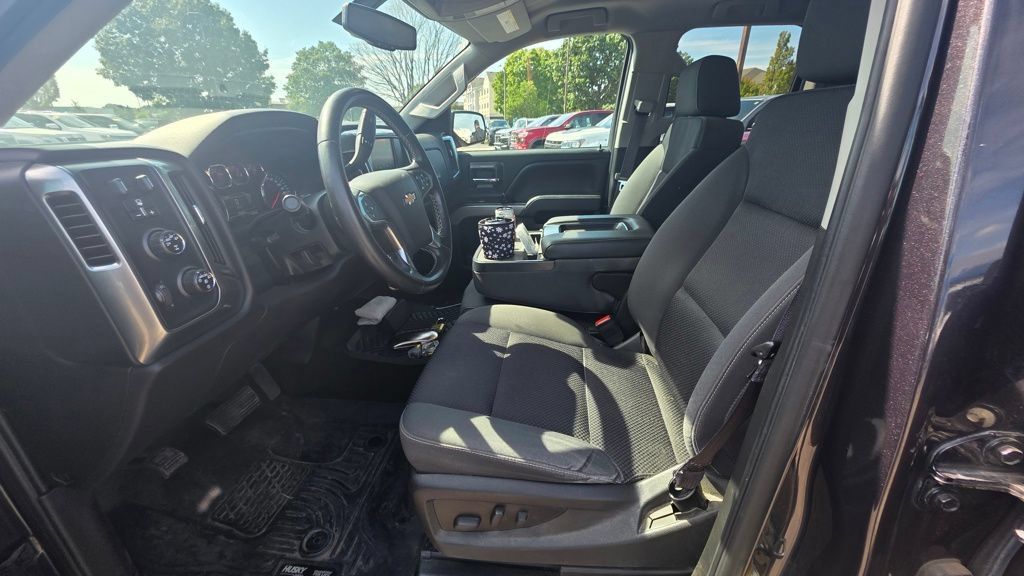 Used 2016 Chevrolet Silverado 1500 LT w/ All Star Edition AWD/4WD image 5