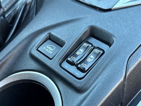 Used 2018 Subaru Crosstrek 2.0i Limited image 17