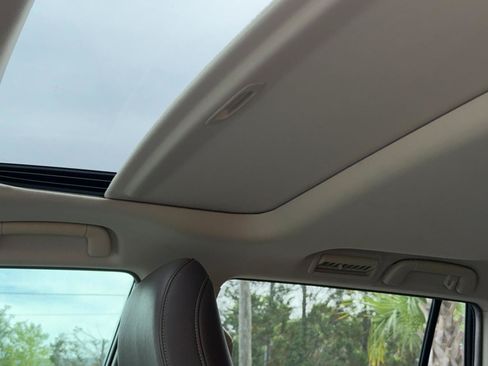 Used 2014 Lexus GX 460 w/ Premium Package AWD/4WD image 37
