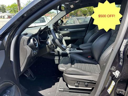Used 2023 Alfa Romeo Stelvio Veloce AWD/4WD image 14