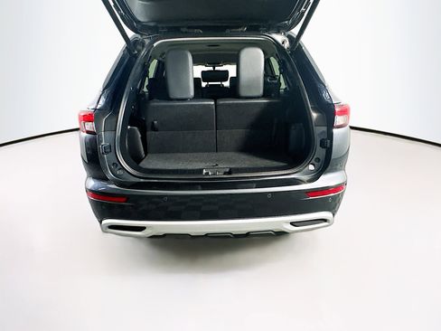 Used 2024 Mitsubishi Outlander SE image 31