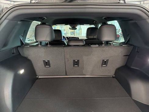 New 2026 Chevrolet Equinox RS FWD image 24