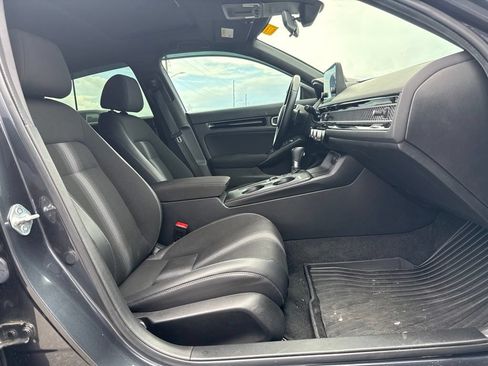Used 2025 Honda Civic Sport image 10