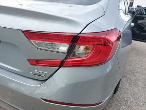 Used 2019 Honda Accord Touring image 35