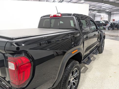 Used 2024 GMC Canyon AT4 w/ Technology Package image 3