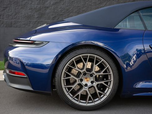 Certified 2025 Porsche 911 Carrera S image 33