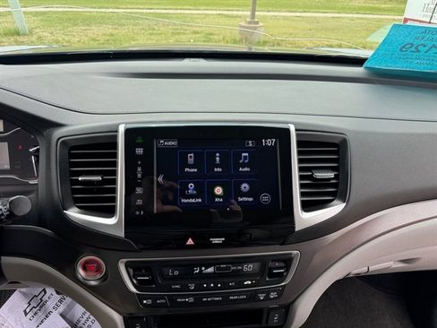 Used 2016 Honda Pilot EX-L image 25