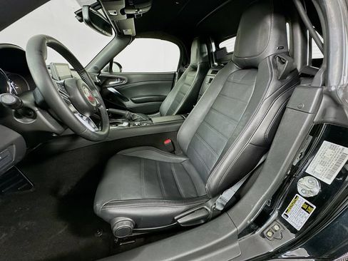 Used 2017 FIAT 124 Spider Lusso RWD image 20
