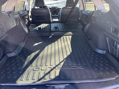 Used 2020 Subaru Outback Limited w/ Popular Package #2 image 17