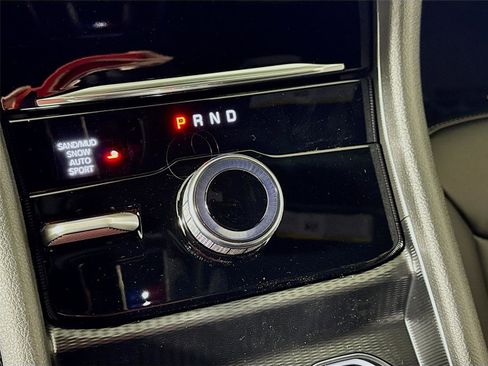 New 2025 Jeep Grand Cherokee L Limited w/ Trailer Tow Package image 12