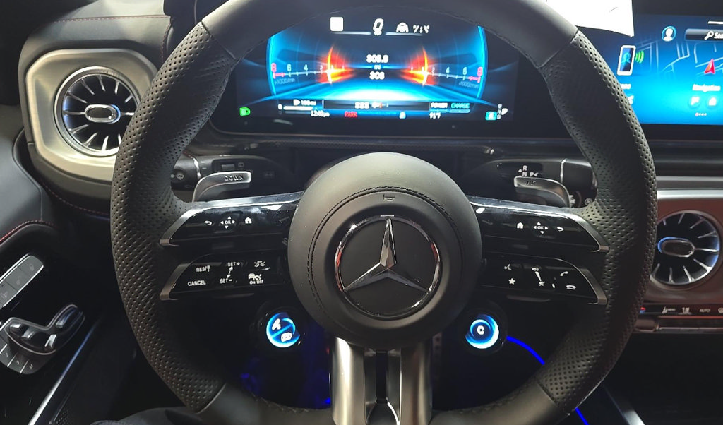 Used 2026 Mercedes-Benz G 63 AMG 4MATIC image 12