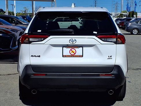 Certified 2025 Toyota RAV4 LE image 6