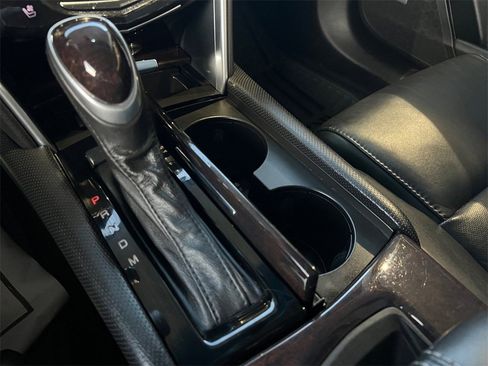 Used 2017 Cadillac XTS Luxury image 28