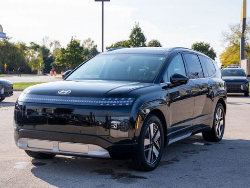 New 2026 Hyundai Ioniq 9 SEL image 3