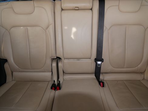 Used 2021 Jeep Grand Cherokee L Limited image 13