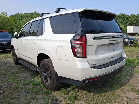 Used 2022 Chevrolet Tahoe LT w/ Luxury Package AWD/4WD image 8