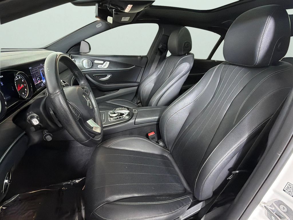 Used 2018 Mercedes-Benz E 300 image 17