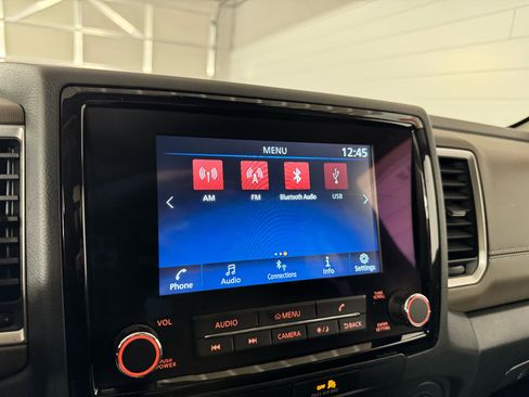 Used 2022 Nissan Frontier SV w/ Technology Package image 22