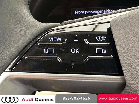 Certified 2025 Audi Q6 e-tron Premium Plus image 28