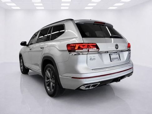 Used 2021 Volkswagen Atlas SE w/ Panoramic Sunroof Package AWD/4WD image 9