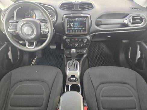 Used 2022 Jeep Renegade Latitude image 27