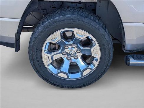 Used 2021 RAM 1500 Big Horn AWD/4WD image 14