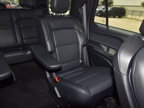 New 2027 Lincoln Navigator Reserve w/ Jet Appearance Package AWD/4WD image 22