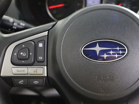 Used 2017 Subaru Forester 2.5i w/ Alloy Wheel Package image 8