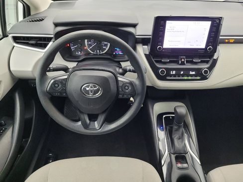 Used 2022 Toyota Corolla LE FWD image 22