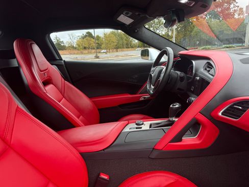 Used 2016 Chevrolet Corvette Z06 w/ 3LZ Preferred Equipment Group image 47