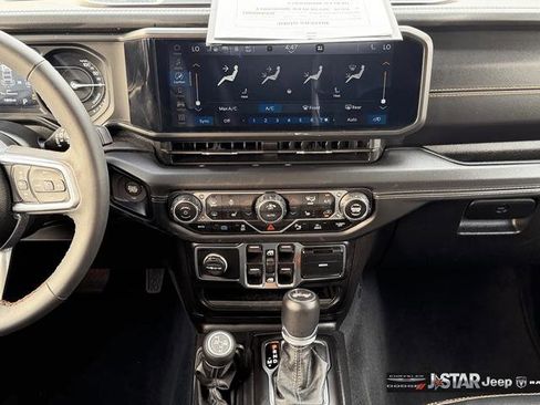 Used 2024 Jeep Wrangler Unlimited Sahara w/ Safety Group image 14