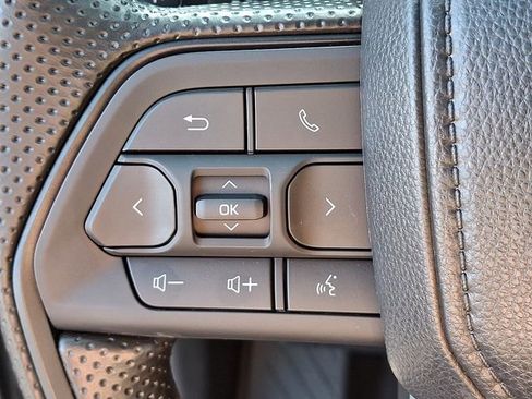 New 2025 Toyota Tacoma SR5 image 17