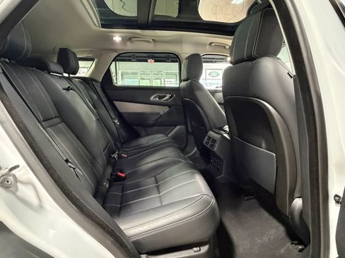 Used 2018 Land Rover Range Rover Velar S AWD/4WD image 26