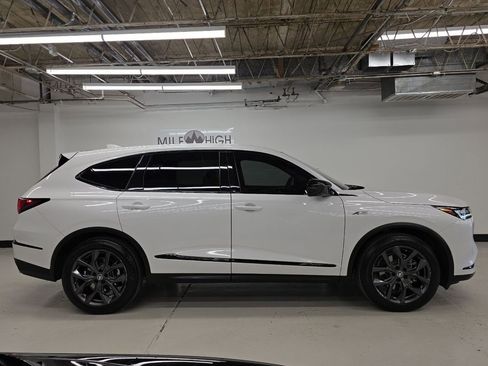 Used 2024 Acura MDX A-Spec image 12