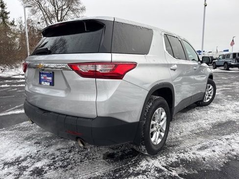 Used 2019 Chevrolet Traverse LS image 3