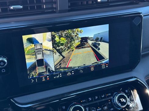 New 2026 GMC Sierra 1500 AT4 w/ Technology Package image 34